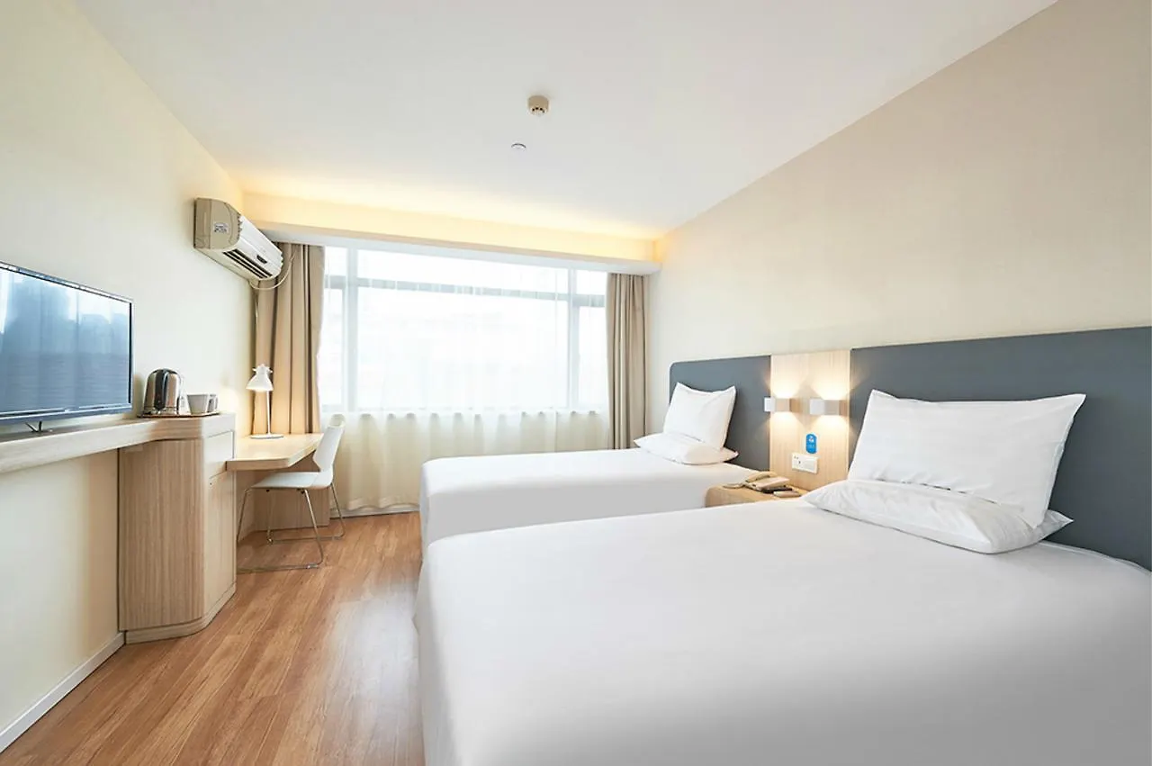 Hanting Hotel Zhuhai Gongbei Port Qinglv Nanlu Branch