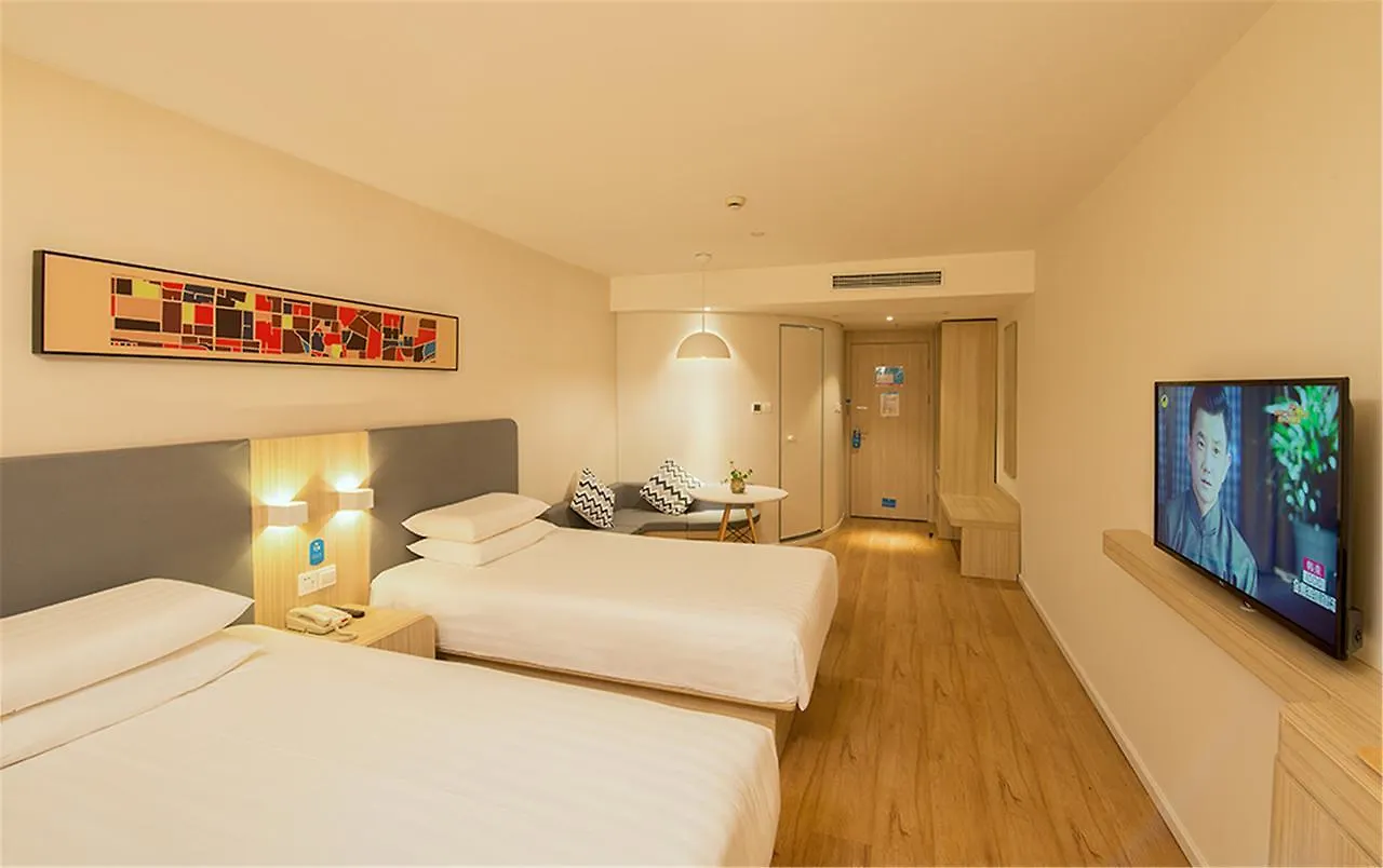 Hanting Hotel Zhuhai Gongbei Port Qinglv Nanlu Branch