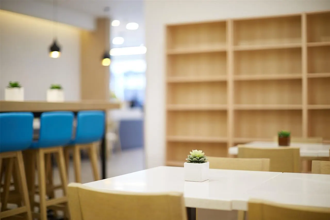 **  Hanting Hotel Zhuhai Gongbei Port Qinglv Nanlu Branch China
